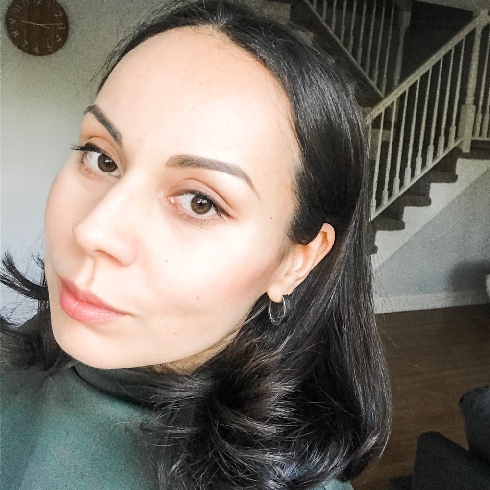 Meet your Posher, Renata